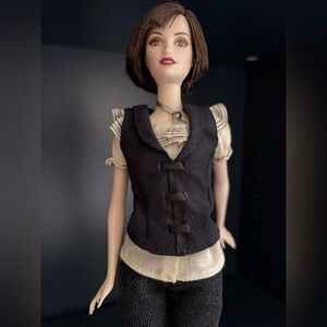Barbie Collector Twilight Saga Eclipse Alice Cullen Doll 🖤 gorgeous doll 🖤
